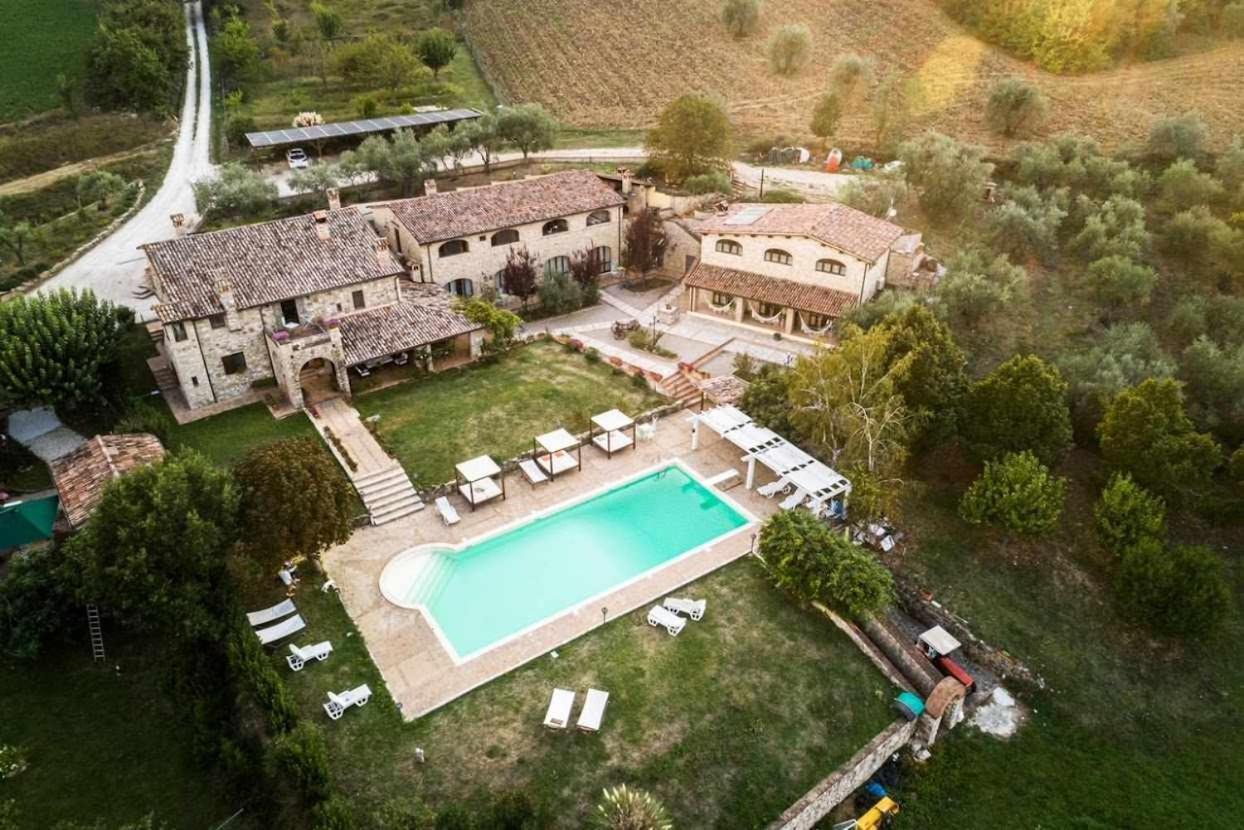 Residenza Collefiorito Aparthotel Todi Exterior photo