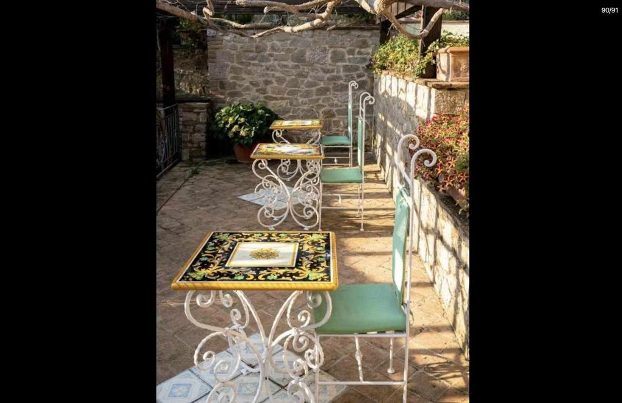 Residenza Collefiorito Aparthotel Todi Exterior photo