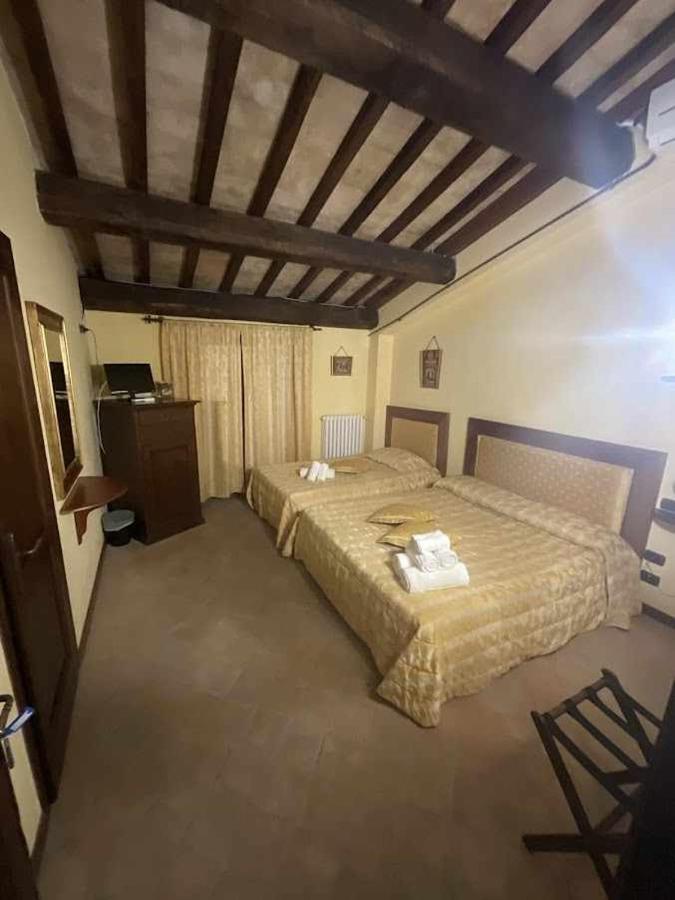 Residenza Collefiorito Aparthotel Todi Room photo